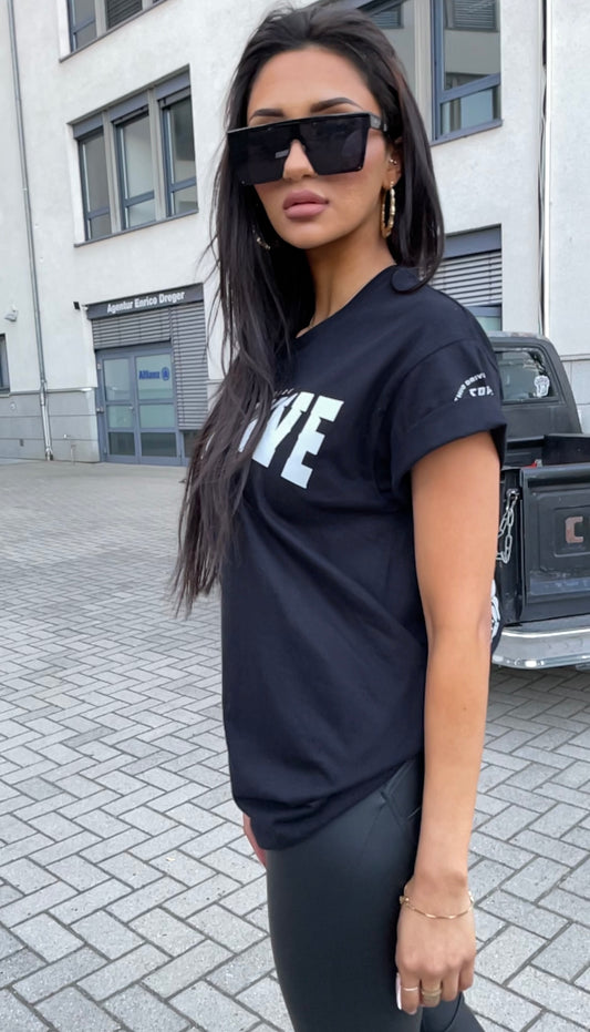 Erfolgsgeschichten unserer Kunden: Wie unsere Shirts ihre Individualität unterstreichen