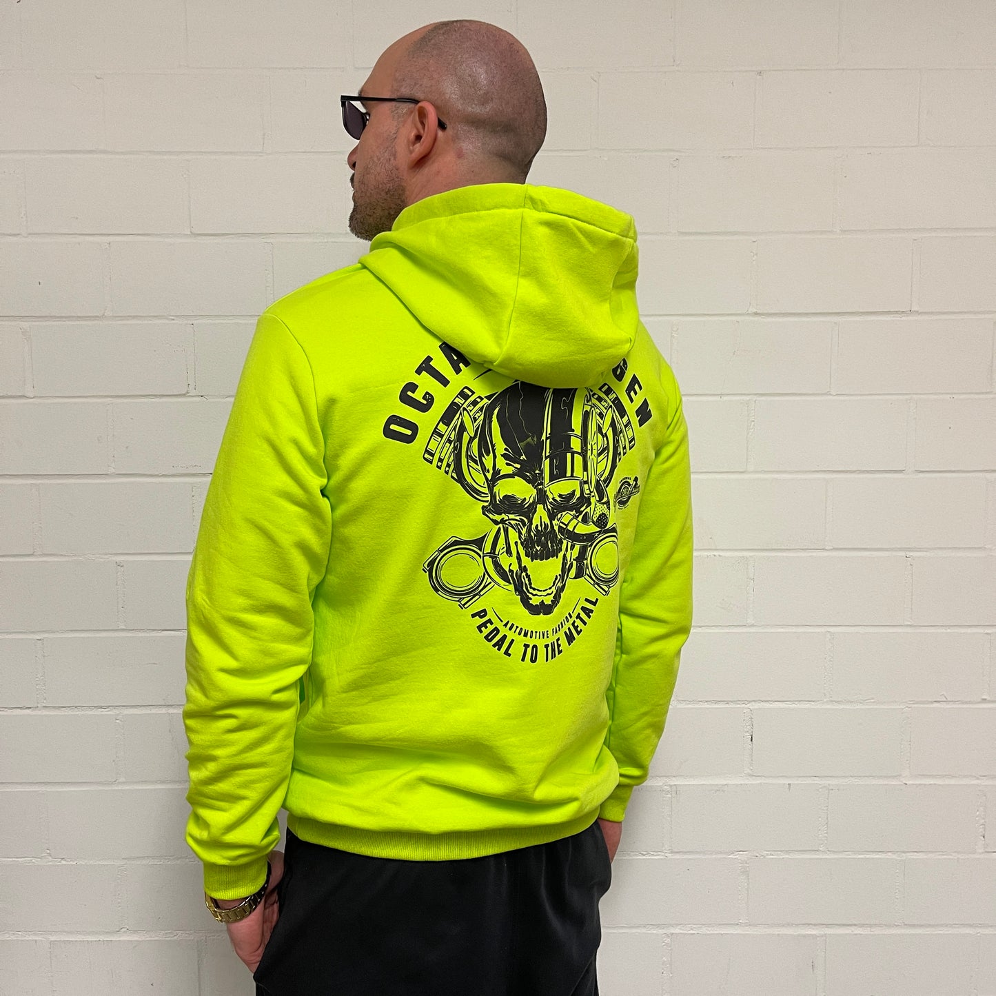Neon grüner Hoodie Schwarz Skull – mit Bekleidung Turbo Print Tuning in ThugDrive 
